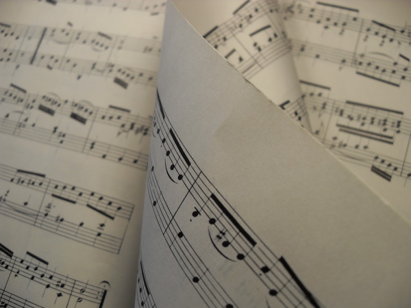 sheet_music_277277_960_720_pixabay_600x450.png