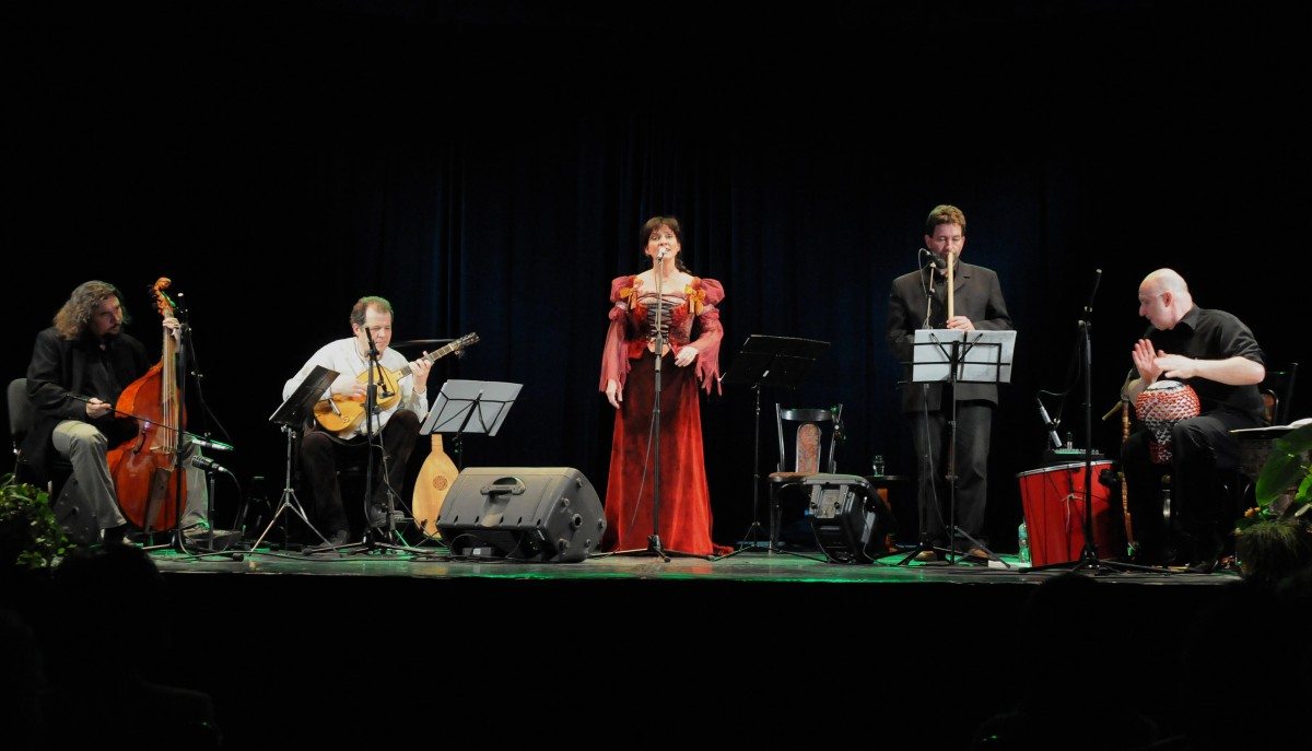 MOM-Szerelmes-Virág-lemezbemutató-koncert-2009.-máj.8.-019TUTTI.jpg